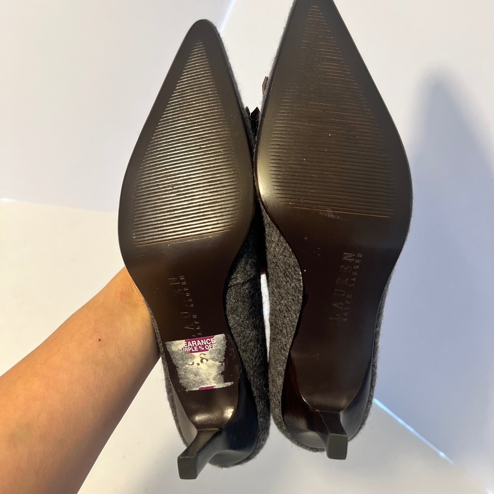 Lauren Ralph Lauren Stilla Grey Wool Tassel Pumps Brown Suede Trim 8.5B - Picture 6 of 8